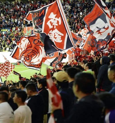 记者：据说成都来8000远征球迷，刷新上体客队球迷最多记录