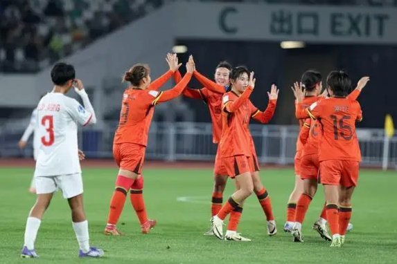 U17女足亚洲杯小组赛第二轮：中国3-0越南，提前小组出线