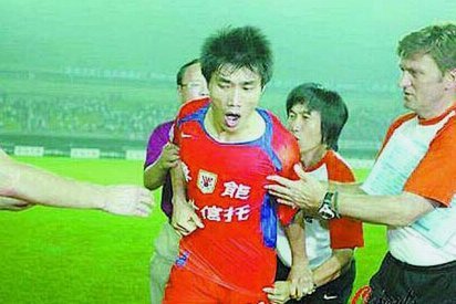 郑智因辱骂裁判被禁赛6场罰款6万