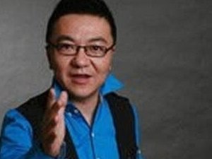 董路解说水平探析：全球无画面收费解说开创者