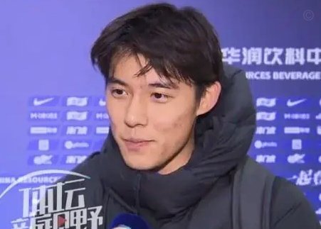 津媒曝海牛欲引李嗣镕 暂未谈妥